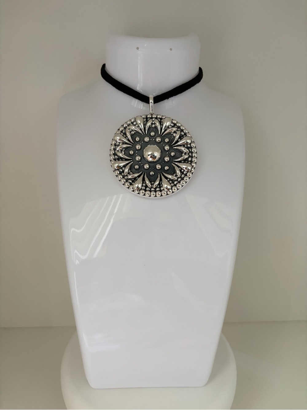 Huge Sterling Silver 925 mandala pendant (only)no cord.
